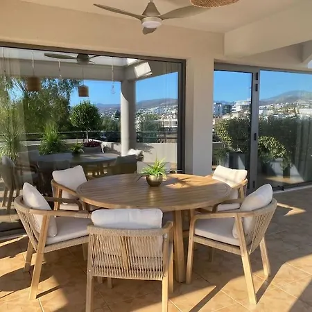 The View Penthouse Near Columbia Beach *
