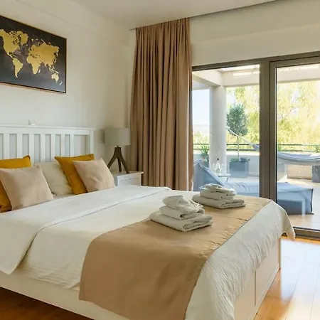 The View Penthouse Near Columbia Beach דירה *