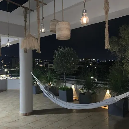 The View Penthouse Near Columbia Beach *