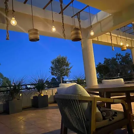 The View Penthouse Near Columbia Beach Apartament *