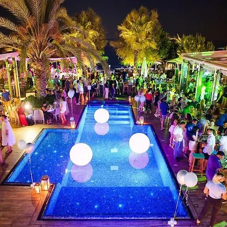 The View Penthouse Near Columbia Beach Limassol
